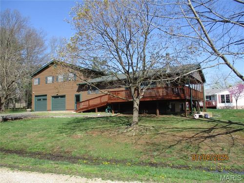 1653 Lakeshore Dr, Cuba, MO, 65453-9617 | Card Image