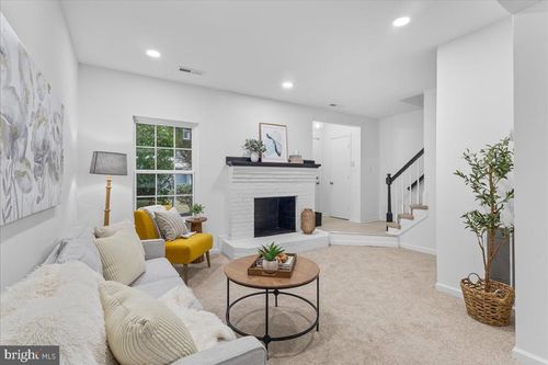 2227 Rock Creek Rd, FREDERICKSBURG, VA, 22407-1387 | Card Image