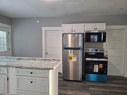 2-14 Florence St, Leominster, MA, 01453-4380 | Card Image