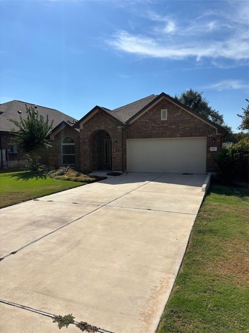 1421 Morning View Rd, Georgetown, TX, 78628-2059 | Card Image