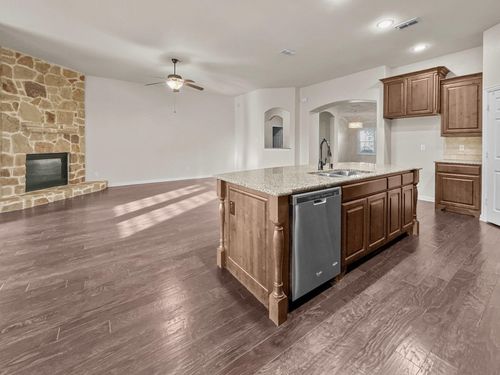 109 Joplin Dr, McKinney, TX, 75071-8013 | Card Image