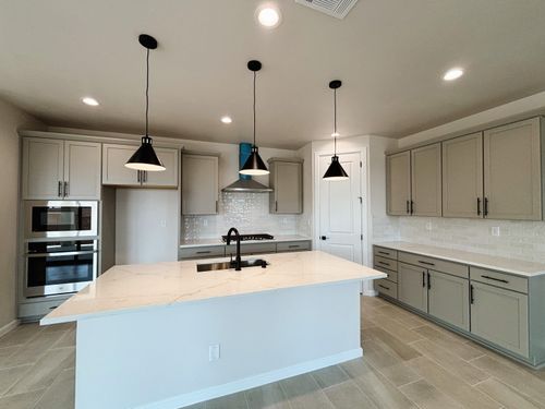 6023 Gilpin Dr Se, Albuquerque, NM, 87106-8032 | Card Image