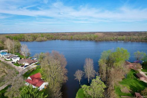 4845 N 300 W, Shipshewana, IN, 46565-9729 | Card Image