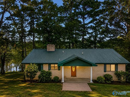 1416 Leota Lake Dr N, Southside, AL, 35907-5763 | Card Image