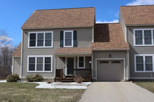 43-43 Abbey Rd, Brentwood, NH, 03833-6637 | Card Image