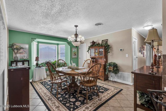 1405 3 Rd St, House other with 3 bedrooms, 2 bathrooms and null parking in Plains TX | Image 5