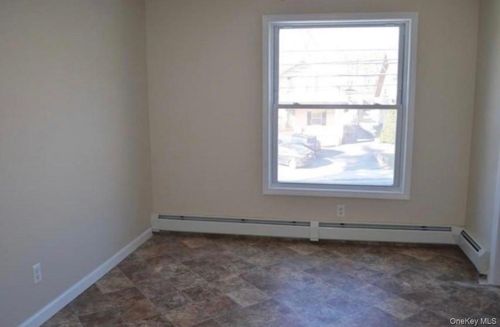 157 Lafayette Ave, Suffern, NY, 10901-4711 | Card Image