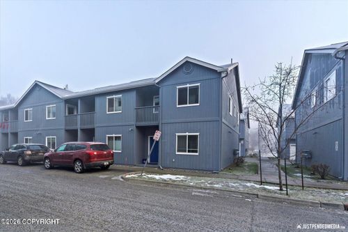 7330 Meadow St, Anchorage, AK, 99507-2640 | Card Image