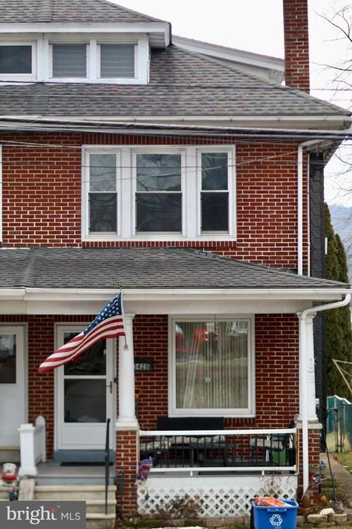 3420 Penn Ave, SINKING SPRING, PA, 19608-1180 | Card Image