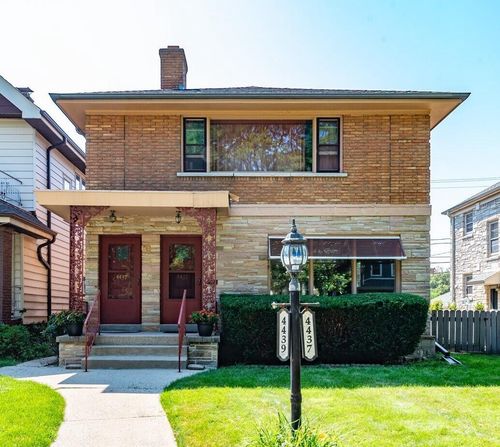 4439-4437 N Cramer Street, Shorewood, WI, 53211 | Card Image