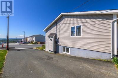 75 Farrell Dr, Home with 6 bedrooms, 2 bathrooms and null parking in Mount Pearl NL | Image 2