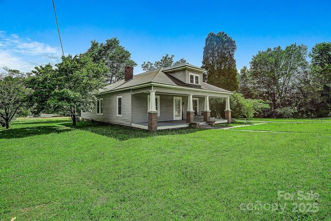 2417 Statesville Blvd, House other with 3 bedrooms, 1 bathrooms and null parking in Salisbury NC | Image 4
