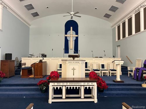 15727 Plymouth Rd, Detroit, MI, 48227-1633 | Card Image