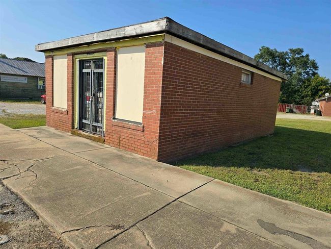 110 & 120 W. Main Street, Home with 0 bedrooms, 2 bathrooms and 1 parking in pacolet SC | Image 6