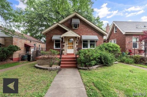 5225 Dewey Ave, Saint Louis, MO, 63116-4123 | Card Image