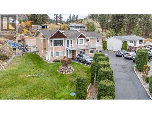 8411 Victoria Rd S, Summerland, BC, V0H1Z2 | Card Image