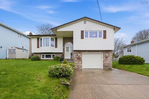 13 Camilla Court, Dartmouth, NS, B2X3K4 | Card Image