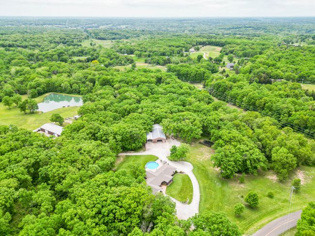 12390 N Highway Yy, House other with 3 bedrooms, 3 bathrooms and null parking in HARRISBURG MO | Image 65
