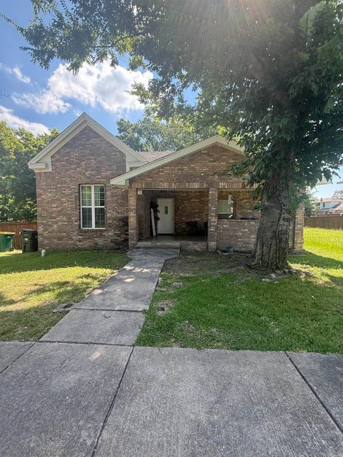 1101 Valmar Street, Little Rock, AR, 72204 | Card Image