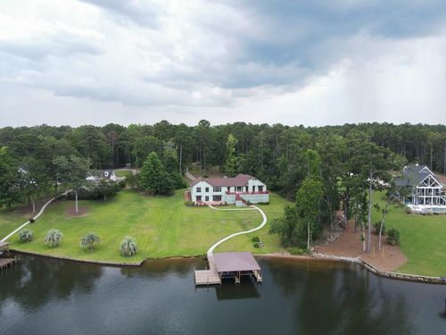 81 Mariners Dr Ne, Milledgeville, GA, 31061-7879 | Card Image