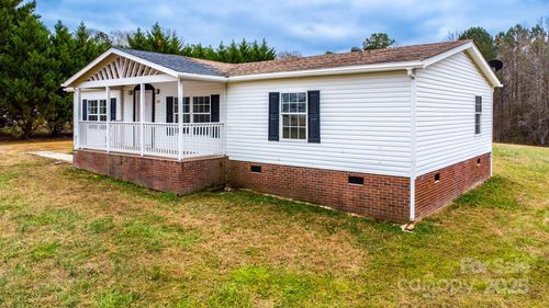 964 Lavender Rd, Grover, NC, 28073-9759 | Card Image
