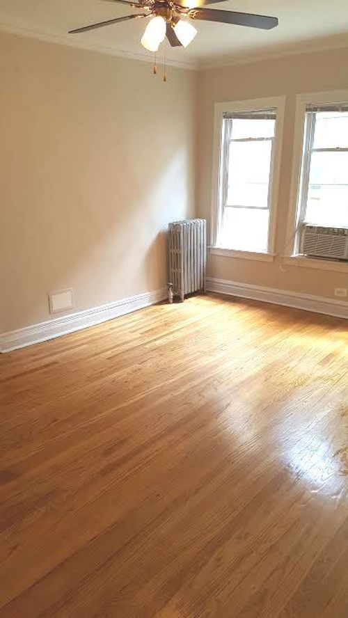 apt-1w-4937 N Whipple St, Chicago, IL, 60625-4129 | Card Image