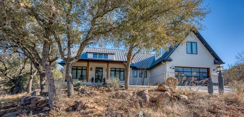 111 Florentine, Horseshoe Bay, TX, 78657-5202 | Card Image