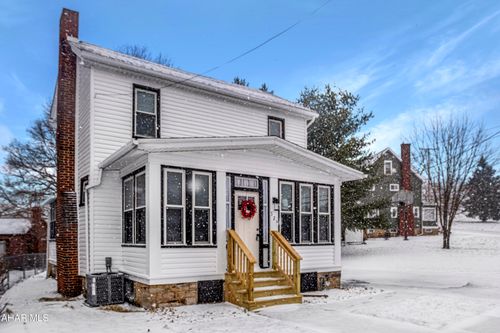 323 Wopsononock Avenue, Altoona, PA, 16601 | Card Image