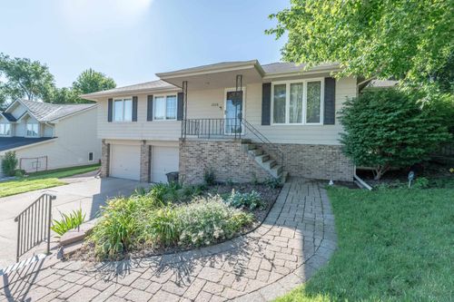 1229 S 167th St, Omaha, NE, 68130-1333 | Card Image