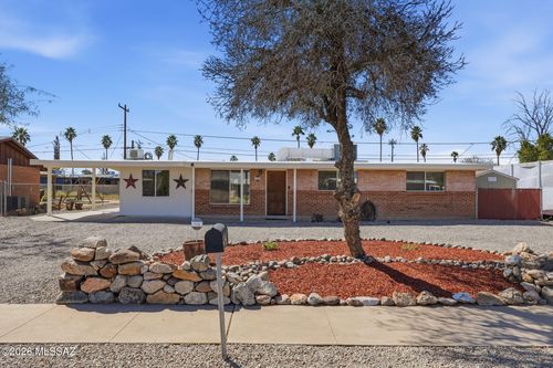 6550 E Calle Luna, Tucson, AZ, 85710-5630 | Card Image