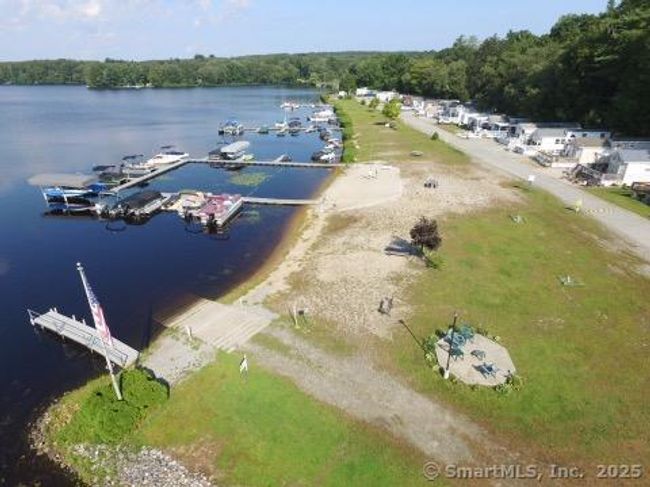 262 Shetucket Tpke, House other with 1 bedrooms, 1 bathrooms and null parking in Griswold CT | Image 27