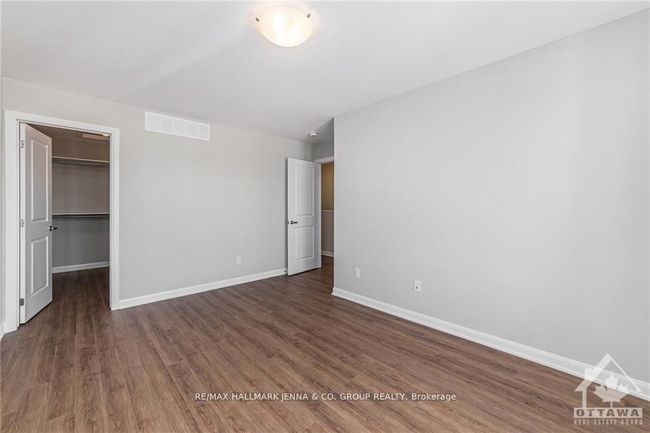 520 Galmoy Way, House attached with 2 bedrooms, 2 bathrooms and 2 parking in Nepean ON | Image 24