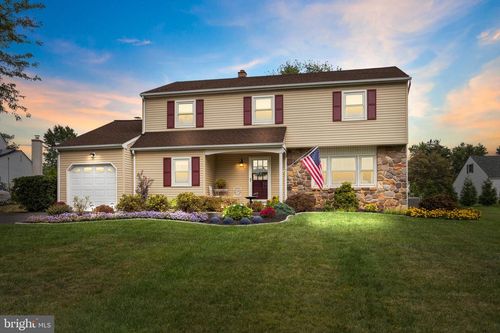 983 Wilson Ct, WARRINGTON, PA, 18976-1742 | Card Image