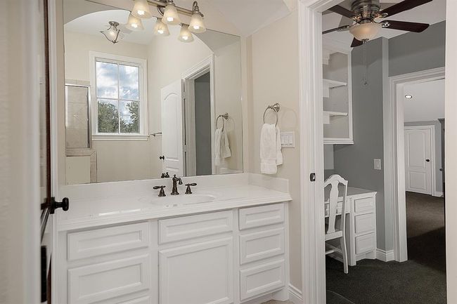 3rd floor full bath | Image 38