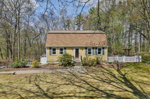 9 Lund Dr, Hudson, NH, 03051-3968 | Card Image