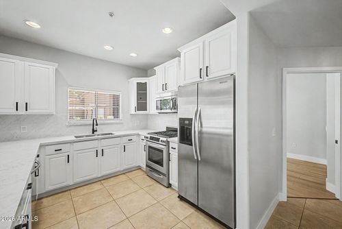 1420-5350 E Deer Valley Dr, Phoenix, AZ, 85054-4126 | Card Image