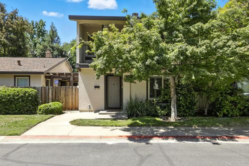 2246 Baywater Ln, Rancho Cordova, CA, 95670-4255 | Card Image