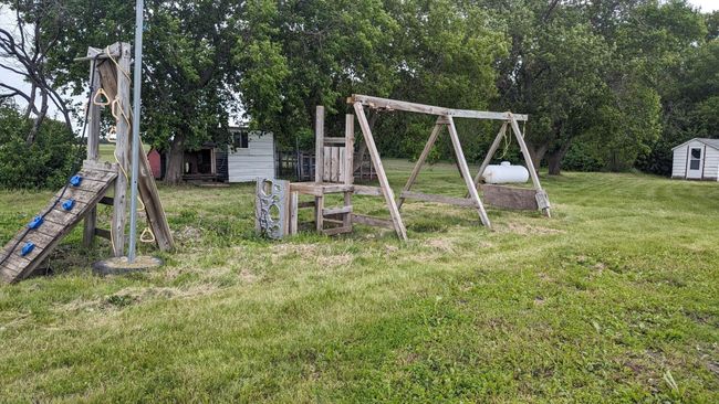 1317 230 Th St, House other with 3 bedrooms, 2 bathrooms and null parking in Mahnomen MN | Image 25