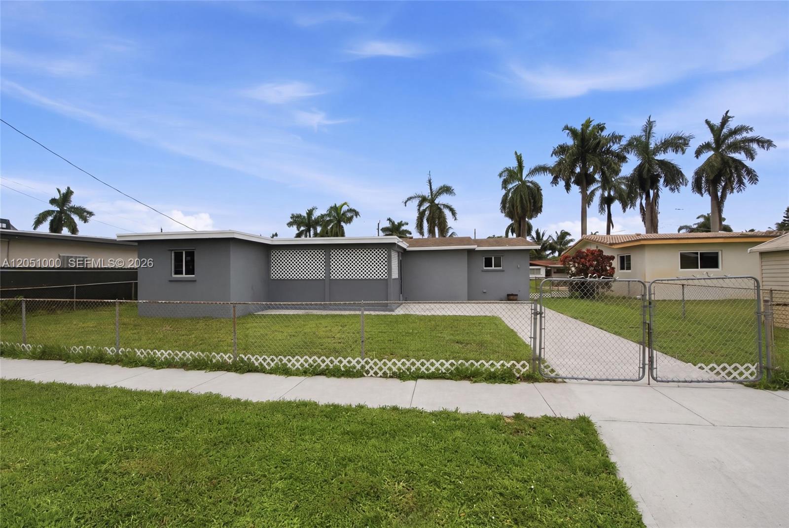 Residential in Hollywood 3