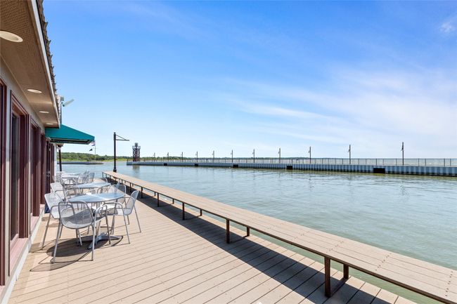 Community Marina Club deck | Image 38