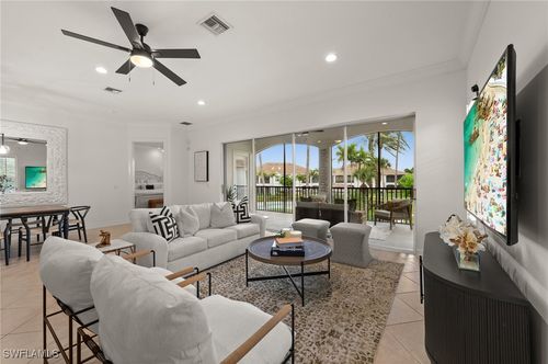 3-202-5004 Maxwell Cir, NAPLES, FL, 34105-4551 | Card Image