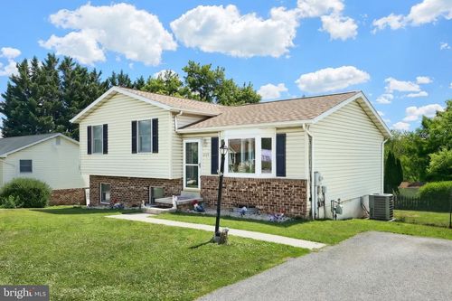3116 Grandview Rd, HANOVER, PA, 17331-9341 | Card Image