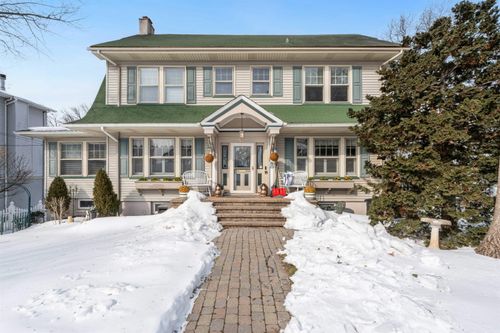 23 Pleasant Pl, Kearny, NJ, 07032-1830 | Card Image