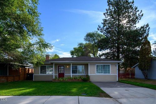 914 Sw 15th St, Redmond, OR, 97756-2508 | Card Image