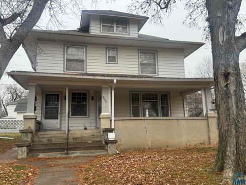 2926 Nebraska St, Sioux City, IA, 51104-3603 | Card Image