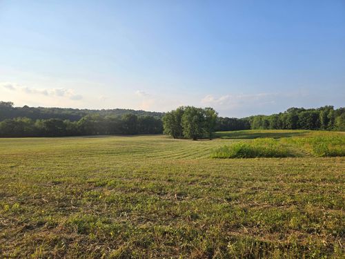 24310 Shurtz Rd, New Plymouth, OH, 45654-8955 | Card Image