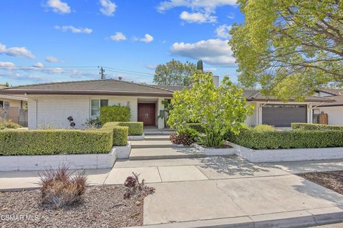 1520 Rugby Cir, Thousand Oaks, CA, 91360-3534 | Card Image