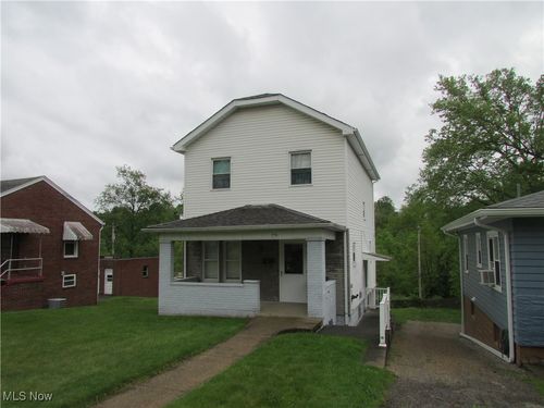 140 Rosslyn Blvd, Steubenville, OH, 43952-1045 | Card Image
