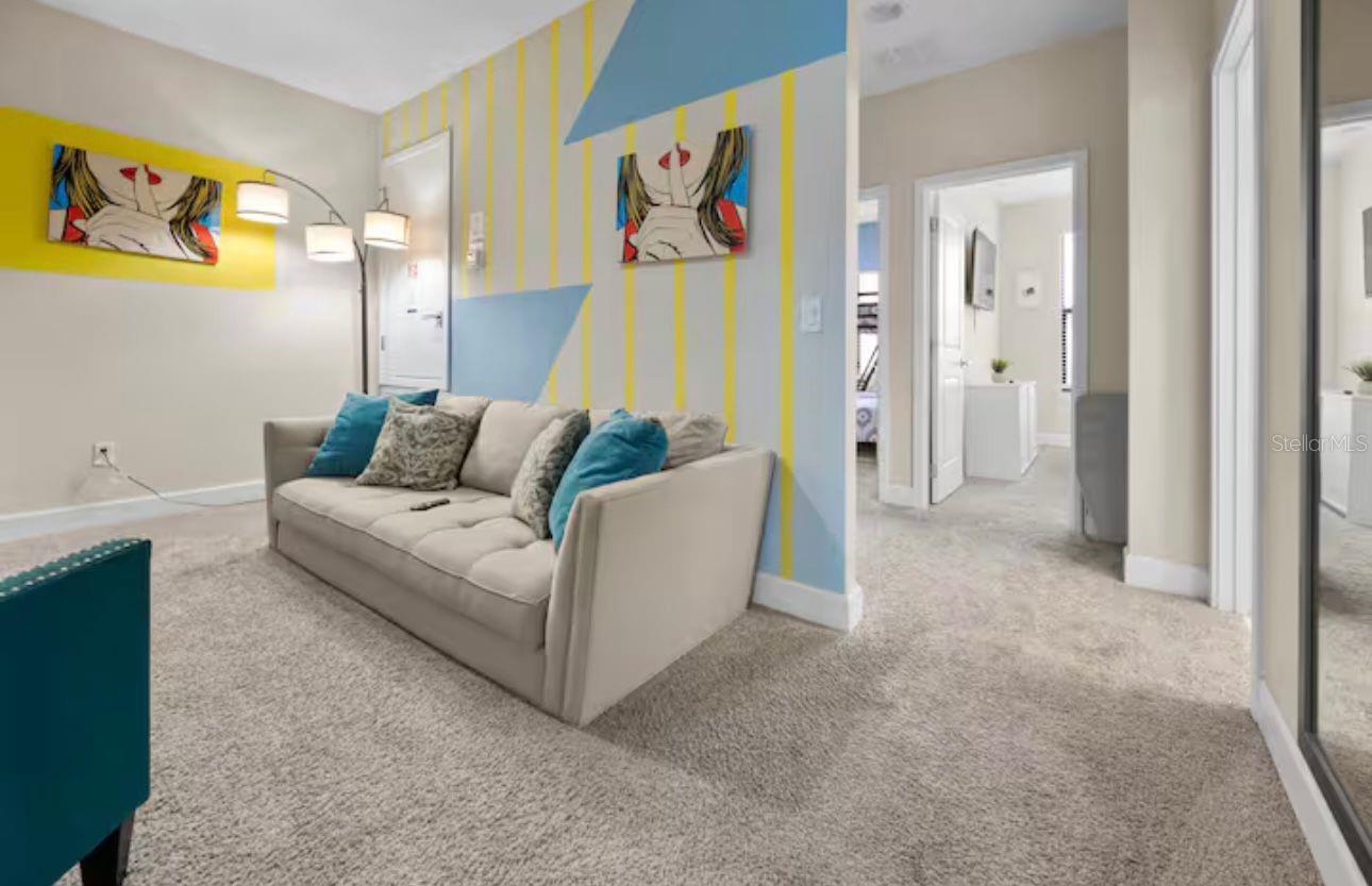 Residential in DAVENPORT 4