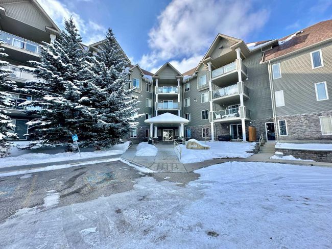 1408 - 1000 Millrise Point Sw, Home with 2 bedrooms, 2 bathrooms and 1 parking in Calgary AB | Image 2